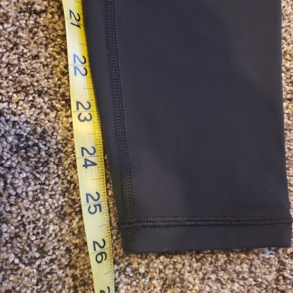 Lululemon leggings with mesh - Picture 8 of 11